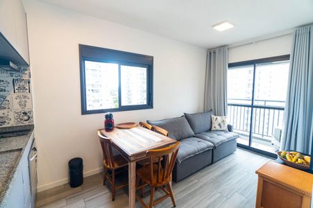 Sala/Cozinha de kitnet/studio à venda com 1 quarto, 29m² em Jardim Prudência, São Paulo