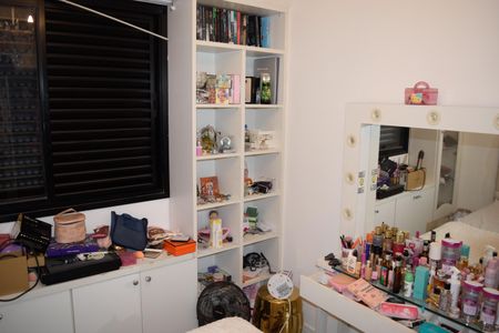 Apartamento à venda com 138m², 3 quartos e 3 vagasQuarto