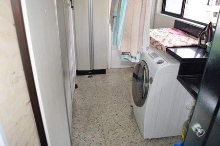 Apartamento à venda com 138m², 3 quartos e 3 vagasÁrea de Serviço