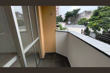 Apartamento à venda com 60m², 2 quartos e 1 vagaVaranda