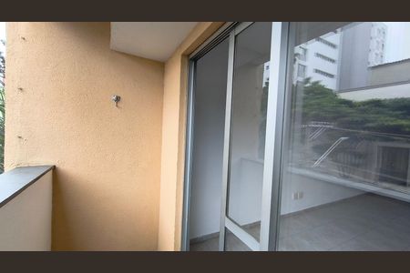 Apartamento à venda com 60m², 2 quartos e 1 vagaVaranda