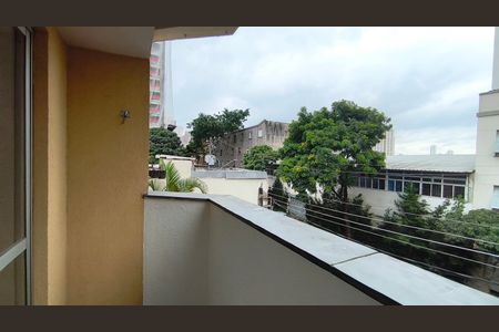 Apartamento à venda com 60m², 2 quartos e 1 vagaVaranda