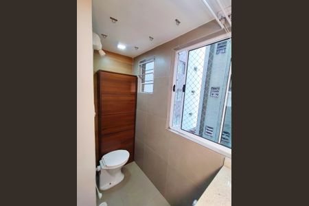 Apartamento à venda com 55m², 2 quartos e sem vagaBanheiro de Serviço