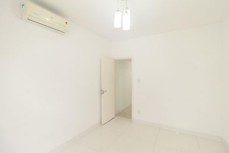 Casa para alugar com 183m², 2 quartos e 1 vagaQuarto