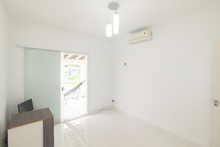 Casa para alugar com 183m², 2 quartos e 1 vagaQuarto