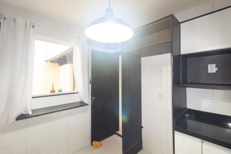 Casa para alugar com 183m², 2 quartos e 1 vagaCozinha e Área de Serviço