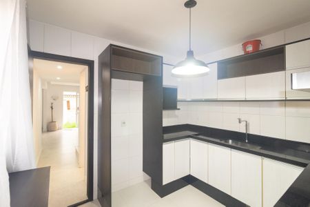 Casa para alugar com 183m², 2 quartos e 1 vagaCozinha e Área de Serviço