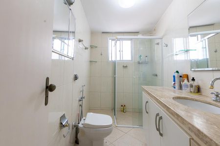 Banheiro Social de casa para alugar com 1 quarto, 190m² em São Braz, Curitiba