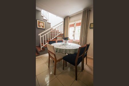 Casa à venda com 125m², 3 quartos e 3 vagasCopa