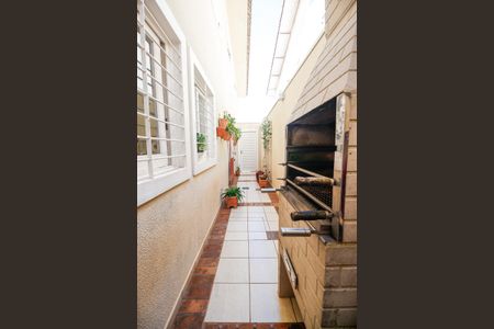 Casa à venda com 125m², 3 quartos e 3 vagasCorredor Externo 