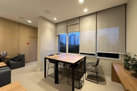 Apartamento para alugar com 31m², 1 quarto e sem vaga Apartamento para alugar com 31m², 1 quarto e sem vagaEscritório