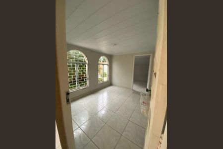 Sala de casa para alugar com 3 quartos, 139m² em Alto Boqueirão, Curitiba