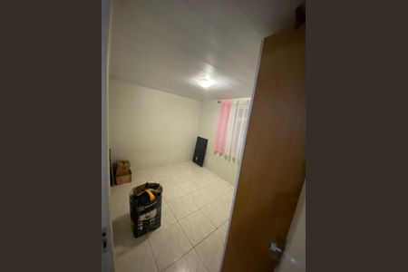 Quarto de casa para alugar com 3 quartos, 139m² em Alto Boqueirão, Curitiba