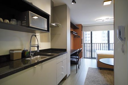 Cozinha  de kitnet/studio para alugar com 1 quarto, 30m² em Auxiliadora, Porto Alegre