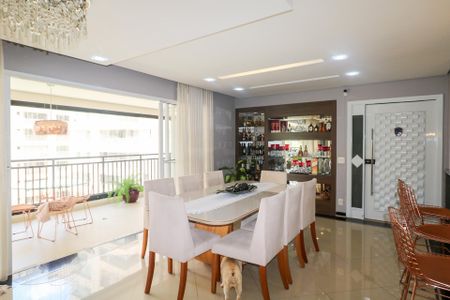 Apartamento à venda com 172m², 3 quartos e 3 vagasSala