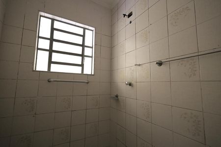 Casa para alugar com 43m², 1 quarto e sem vagaBanheiro