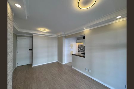 Sala de apartamento para alugar com 1 quarto, 67m² em Recreio dos Bandeirantes, Rio de Janeiro