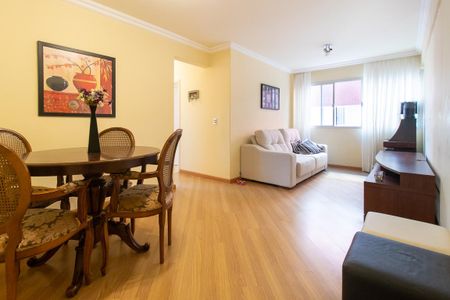 Sala de apartamento para alugar com 3 quartos, 65m² em Batel, Curitiba