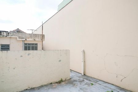 Casa à venda com 136m², 3 quartos e 1 vagaQuintal casa 2