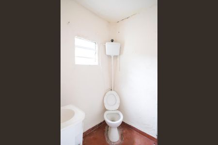 Casa à venda com 136m², 3 quartos e 1 vagaBanheiro casa 2