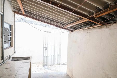 Casa à venda com 136m², 3 quartos e 1 vagaÁrea de serviço casa 3