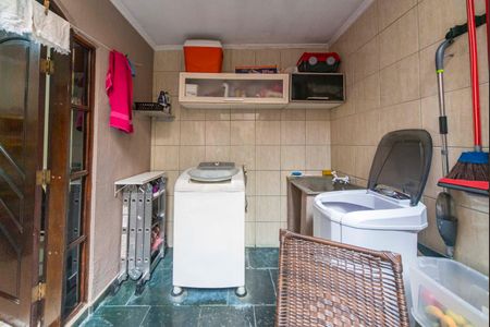 Casa à venda com 260m², 3 quartos e 1 vagaÁrea de Serviço