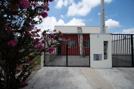 Casa para alugar com 53m², 2 quartos e 1 vaga Casa para alugar com 53m², 2 quartos e 1 vagaFachada