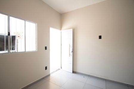 Sala  de casa para alugar com 2 quartos, 53m² em Jardim Nilton Torres, Sorocaba