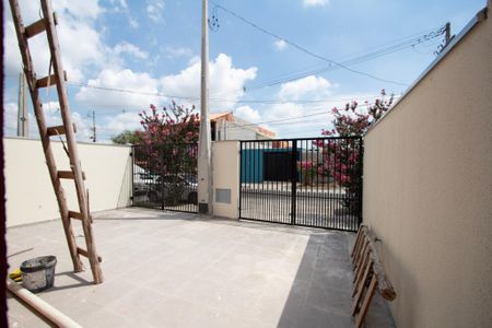 Casa para alugar com 53m², 2 quartos e 1 vaga Casa para alugar com 53m², 2 quartos e 1 vagaGaragem