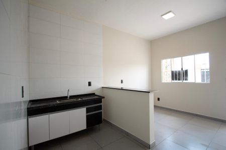 Casa para alugar com 53m², 2 quartos e 1 vaga Casa para alugar com 53m², 2 quartos e 1 vagaCozinha