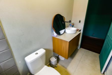 Casa à venda com 200m², 4 quartos e 2 vagasBanheiro Corredor