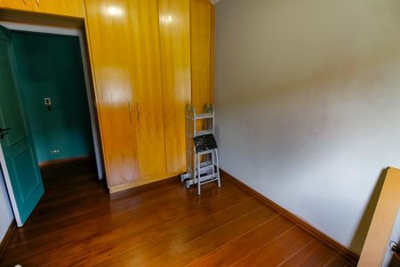 Casa à venda com 200m², 4 quartos e 2 vagasQuarto 2