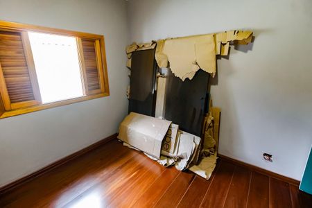 Casa à venda com 200m², 4 quartos e 2 vagasQuarto 2