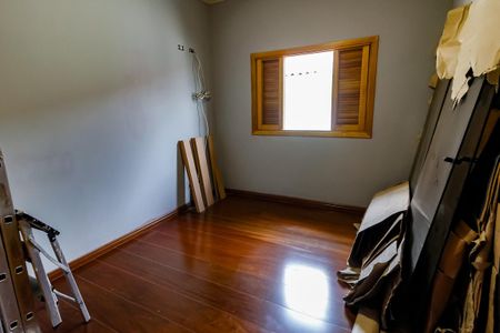 Casa à venda com 200m², 4 quartos e 2 vagasQuarto 2