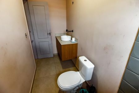 Casa à venda com 200m², 4 quartos e 2 vagasBanheiro da Suíte 1