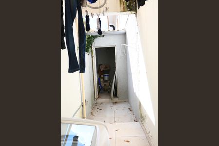 Casa à venda com 200m², 4 quartos e 2 vagas Casa à venda com 200m², 4 quartos e 2 vagasÁrea de Serviço