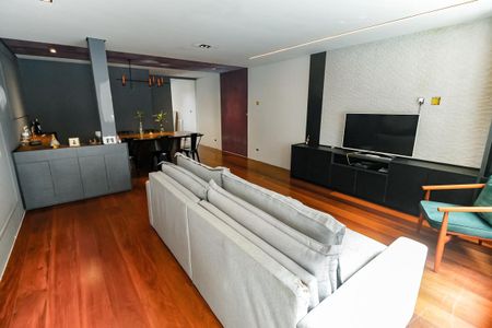 Sala de casa à venda com 4 quartos, 200m² em Jardim Lar Sao Paulo, São Paulo