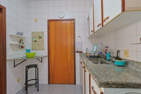 Apartamento à venda com 75m², 3 quartos e 1 vaga