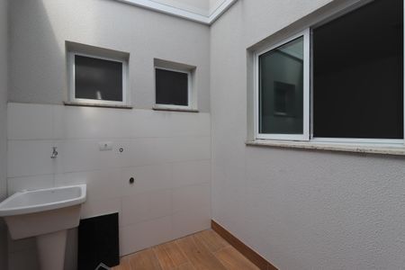 Apartamento à venda com 60m², 2 quartos e 1 vagaÁrea de Serviço