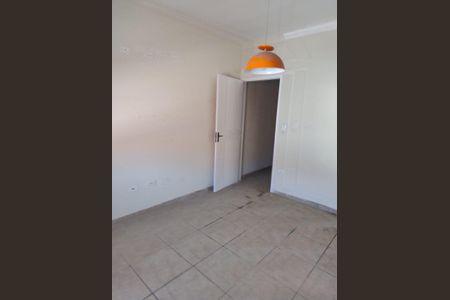 Quarto de casa para alugar com 2 quartos, 130m² em Jardim Santa Maria, São Paulo