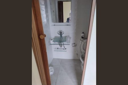 Casa para alugar com 130m², 2 quartos e 3 vagas Casa para alugar com 130m², 2 quartos e 3 vagasBanheiro