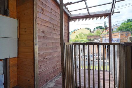 Varanda  de casa para alugar com 1 quarto, 39m² em Jardim Sabará, Porto Alegre