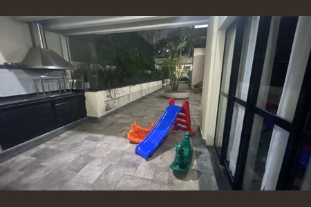 Apartamento para alugar com 60m², 2 quartos e 1 vagaÁrea comum