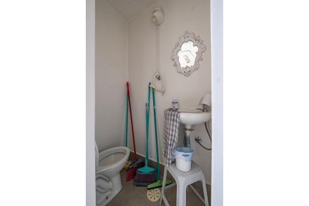 Apartamento para alugar com 110m², 3 quartos e 1 vagaÁrea de Serviço - Banheiro