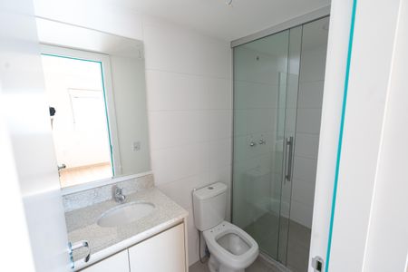 Apartamento para alugar com 62m², 2 quartos e 1 vaga Apartamento para alugar com 62m², 2 quartos e 1 vagaBanheiro da Suíte