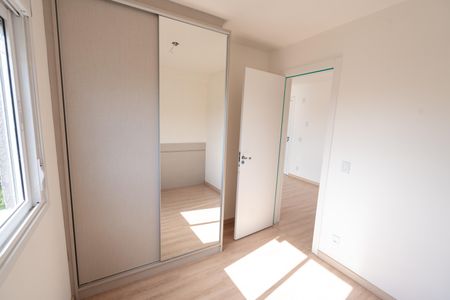 Quarto 1 de apartamento para alugar com 2 quartos, 62m² em Jardim Sabará, Porto Alegre