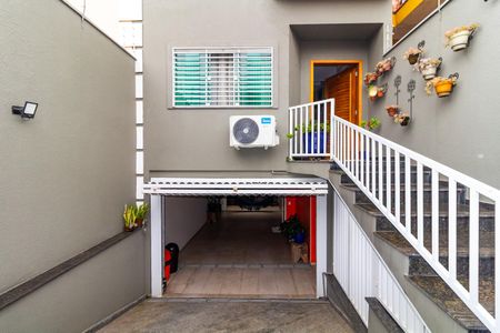 Casa à venda com 165m², 3 quartos e 3 vagasGaragem