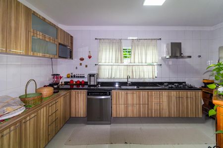 Casa à venda com 165m², 3 quartos e 3 vagasCozinha