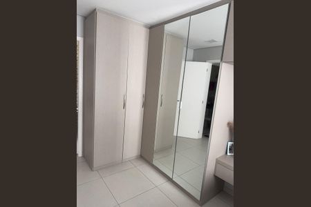 Quarto de apartamento para alugar com 2 quartos, 79m² em Jardim Ermida I, Jundiaí