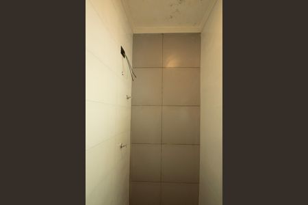 Casa para alugar com 53m², 2 quartos e 1 vaga Casa para alugar com 53m², 2 quartos e 1 vagaBanheiro